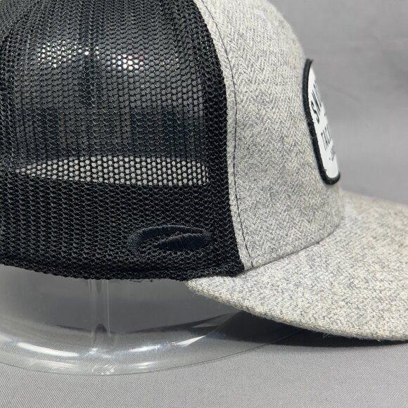 Snook Hook Tackle Bait Snapback Cap Hat Pukka Gray Trucker Jensen Beach FL Mens - Picture 8 of 15
